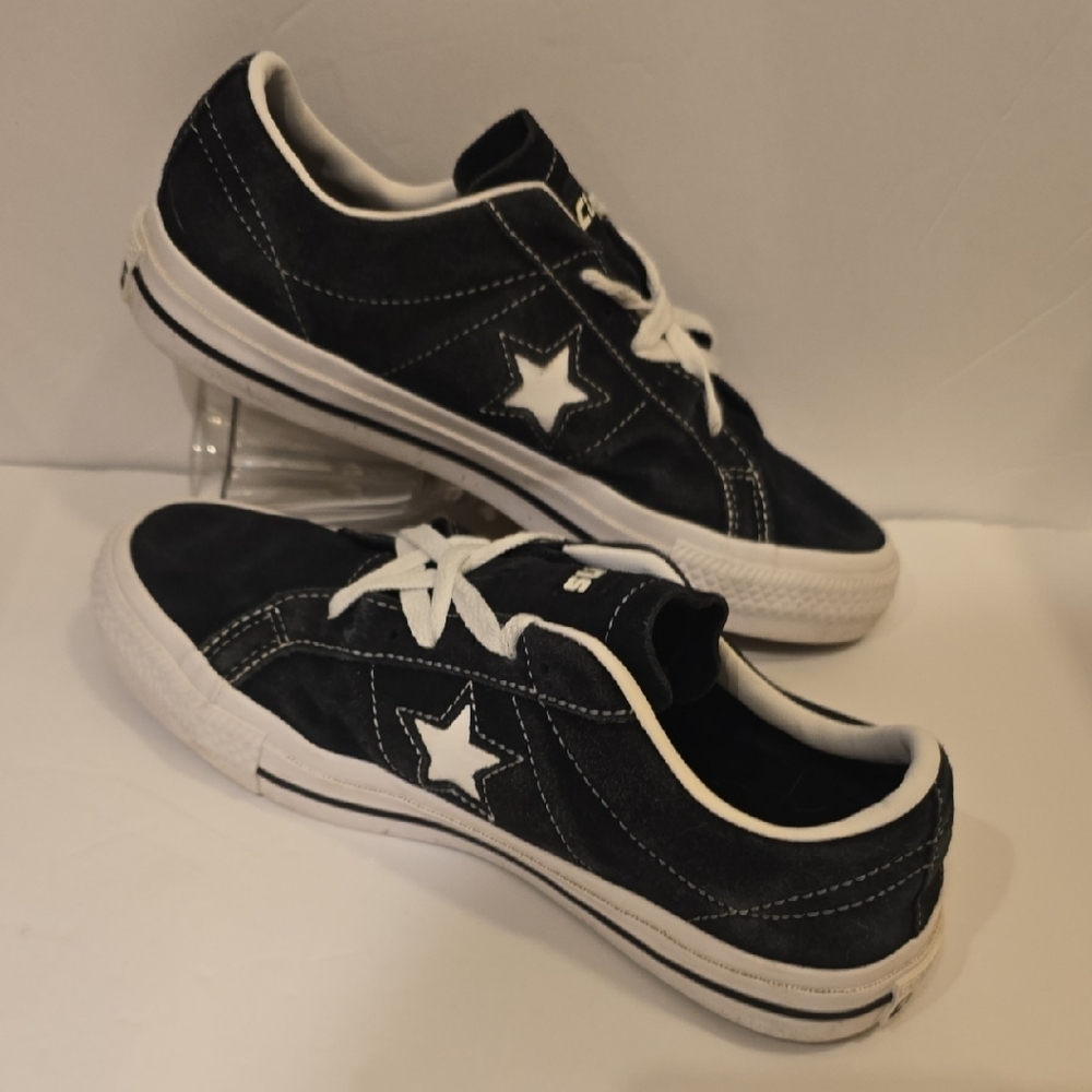 Men's Converse Star Black & White  Sneakers - Picture 5 of 9